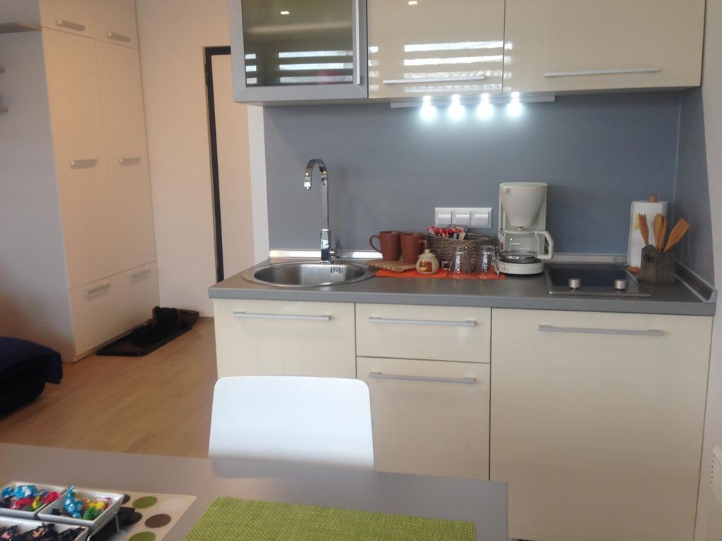 Dea'S Studio Apartment Sarajevo Bilik gambar