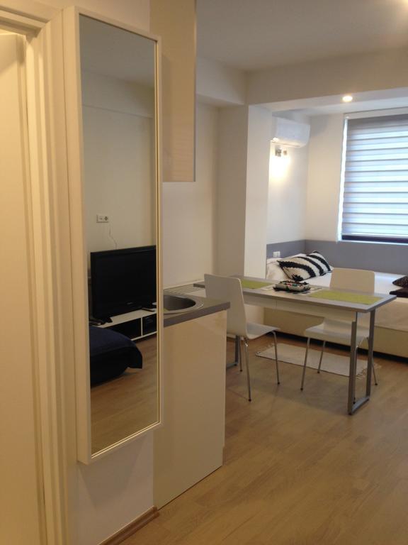 Dea'S Studio Apartment Sarajevo Bilik gambar